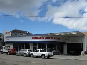 Photo Husteads Auto Body
