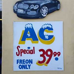 Photo Lawson Auto Center