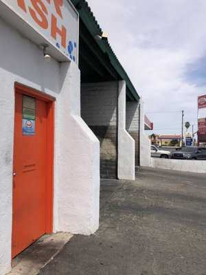 Photo Foster Day Car Wash