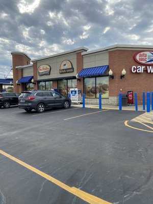 Photo Delta Sonic Car Wash