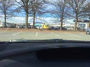 Photo Airport Cell Phone Lot 2