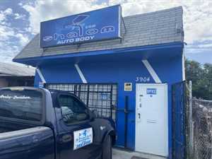 Photo Shalom Auto Body
