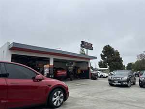 Photo Tom’s Automotive Service Center