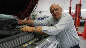 Photo Gordie’s Garage