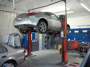 Photo Tom’s Auto Body Paint & Towing