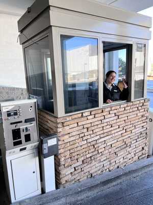 Photo LAZ Parking and Hospitality Services