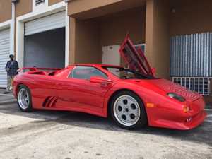 Photo All Out Performance