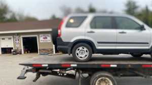 Photo Wrecker & Crew Towing