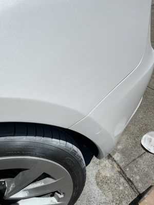 Photo Golden Tech Collision & Paint