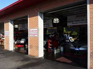 Photo Victory Lane Quick Oil Change