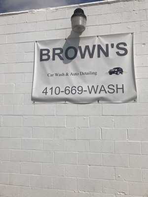 Photo Brown’s Car Wash