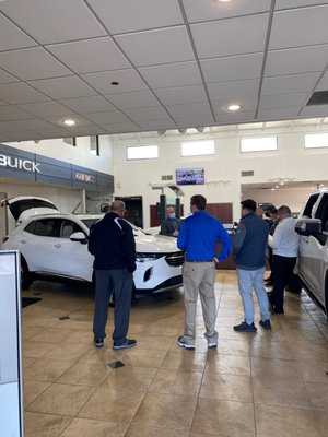 Photo Stoops Buick GMC