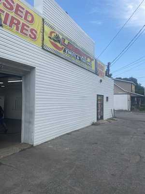 Photo Liberty Auto Body & Paint