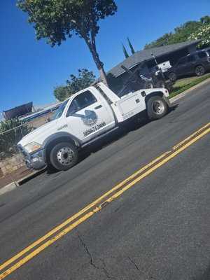 Photo Empire Towing & Roadside