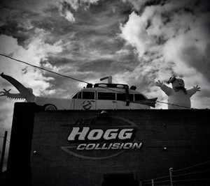 Photo Hogg Collision