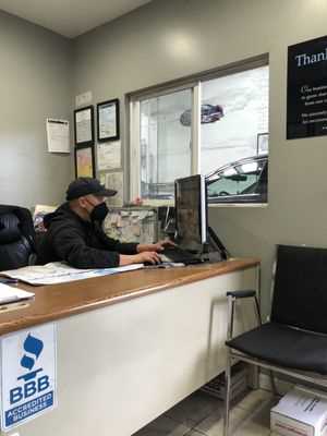 Photo Chow’s Automotive