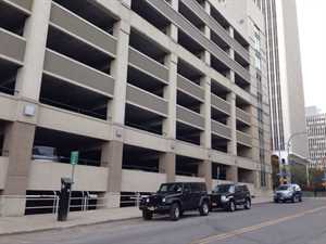 Photo Eagle Parking Ramp