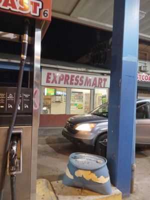 Photo Eastcoast Gas Station