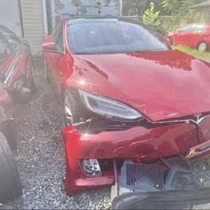 Photo Delaire Auto Body & Service Center