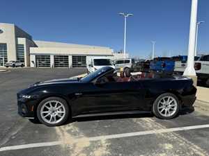 Photo Russ Milne Ford