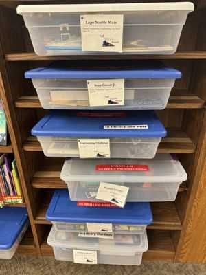 Photo Downtown Roseville Library