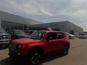 Photo Suburban Chrysler Dodge Jeep Ram of Farmington Hills