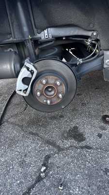 Photo David’s Tire Shop & Service