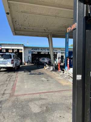Photo John’s Auto Repair